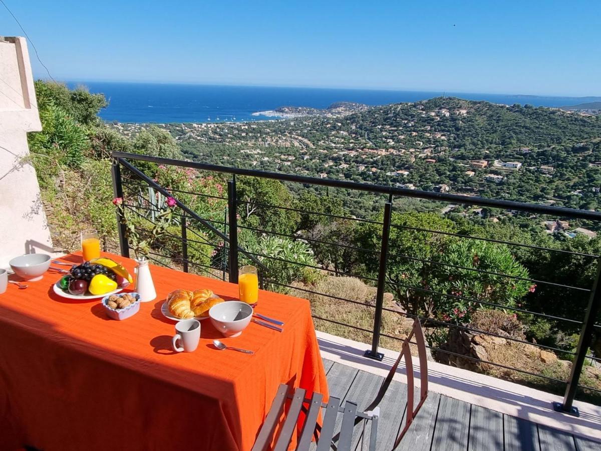 Holiday Home Les Terrasses De L'Eau Blanche-4 By Interhome Cavalaire-sur-Mer Luaran gambar