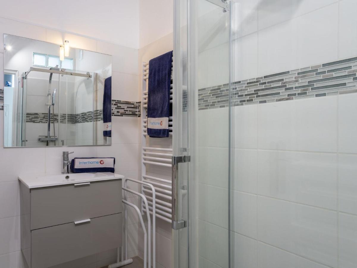 Holiday Home Les Terrasses De L'Eau Blanche-4 By Interhome Cavalaire-sur-Mer Luaran gambar