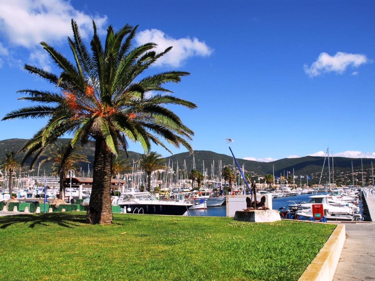 Holiday Home Les Terrasses De L'Eau Blanche-4 By Interhome Cavalaire-sur-Mer Luaran gambar